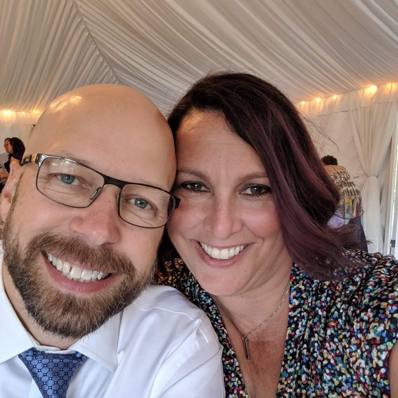 Meet your Posher, Tara - Picture 2 of 2